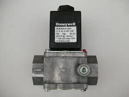 Honeywell VE 415AA 1008 1/2" gáz mágnesszelep
