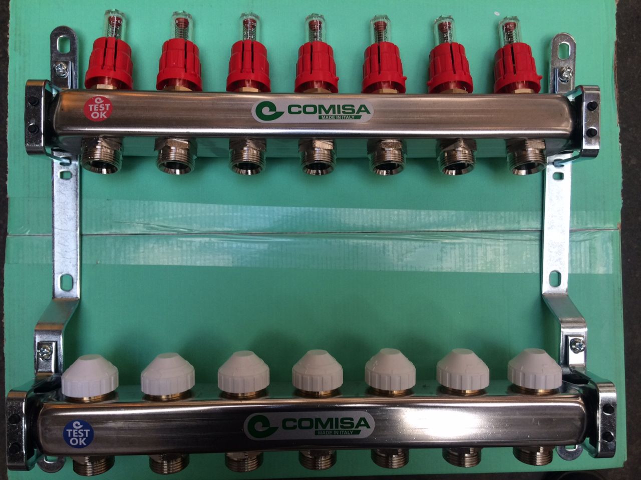 COMISA inox osztó-gyűjtő 12 körös áramlásmérővel 